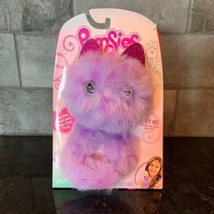 Pomsies Luvable Wearable Pom-Pom Pet Purple New